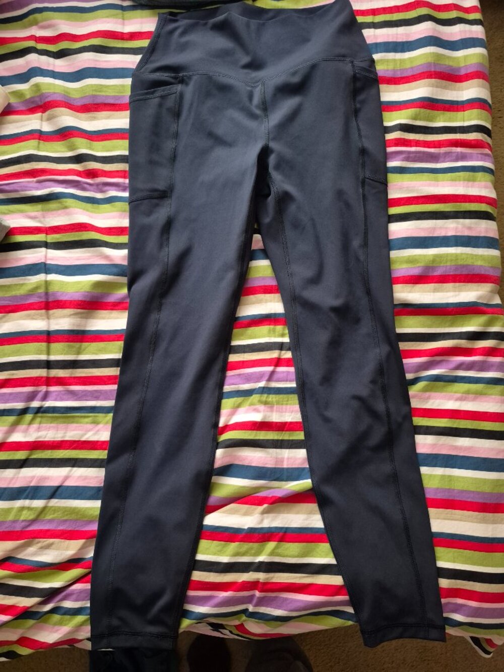 Exercise pants - Picture 2 of 4